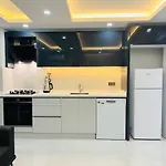 7 Fast Wifi In The Center 2 Air Conditioners *